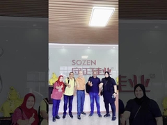 दक्षिण अफ्रीका के ग्राहक कारखाने का निरीक्षण करने आए